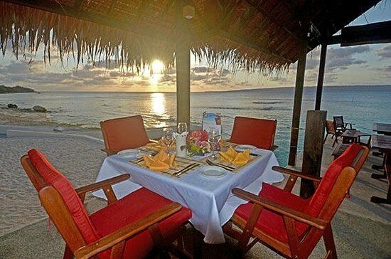 CoCo Beach Restaurant